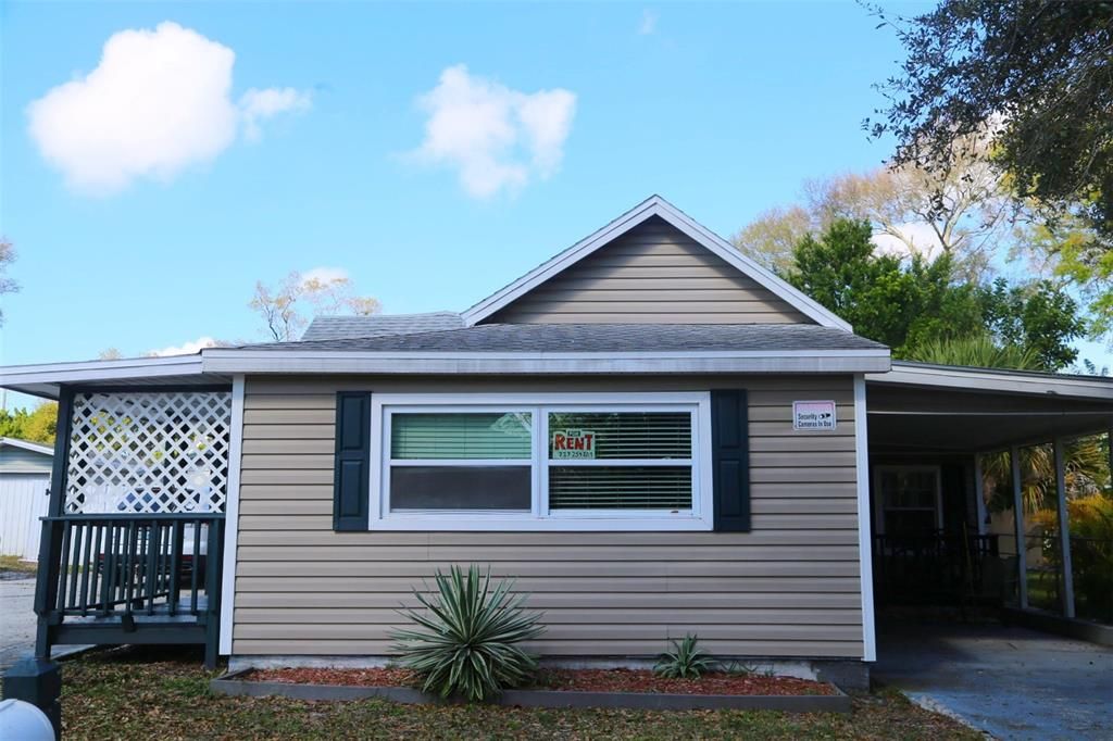For Sale: $875,000 (9 beds, 0 baths, 3521 Square Feet)