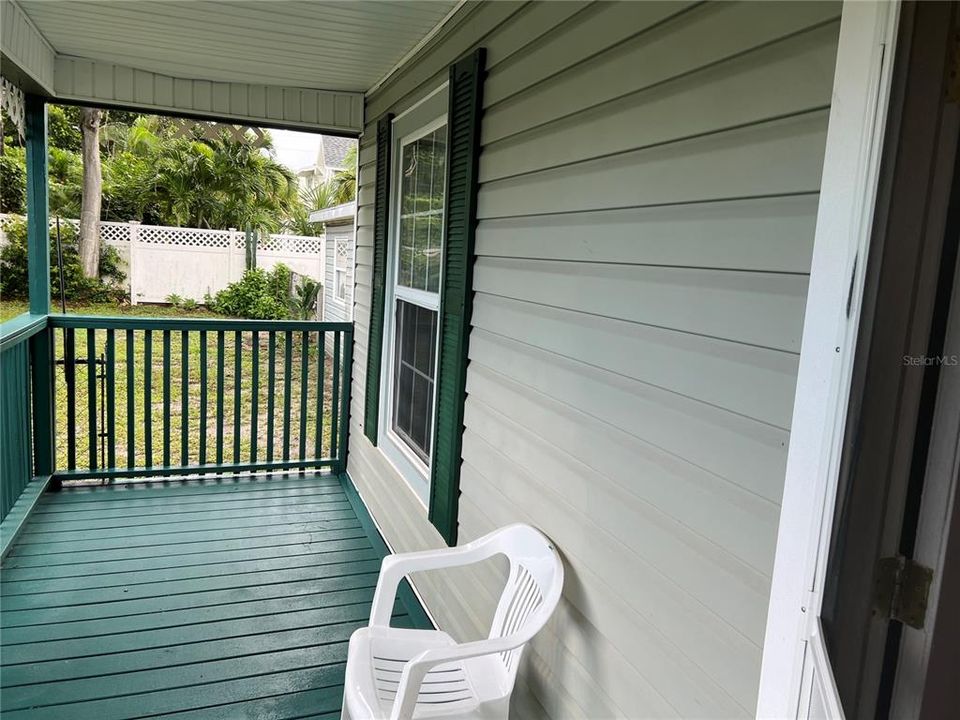 For Sale: $875,000 (9 beds, 0 baths, 3521 Square Feet)