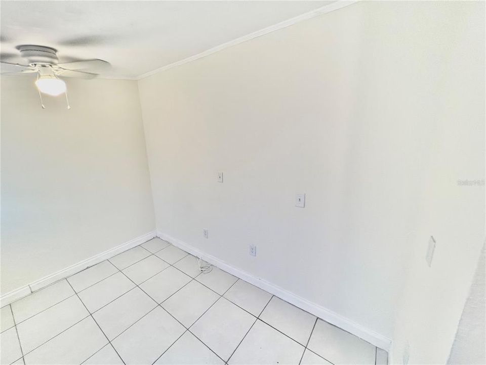 For Sale: $875,000 (9 beds, 0 baths, 3521 Square Feet)