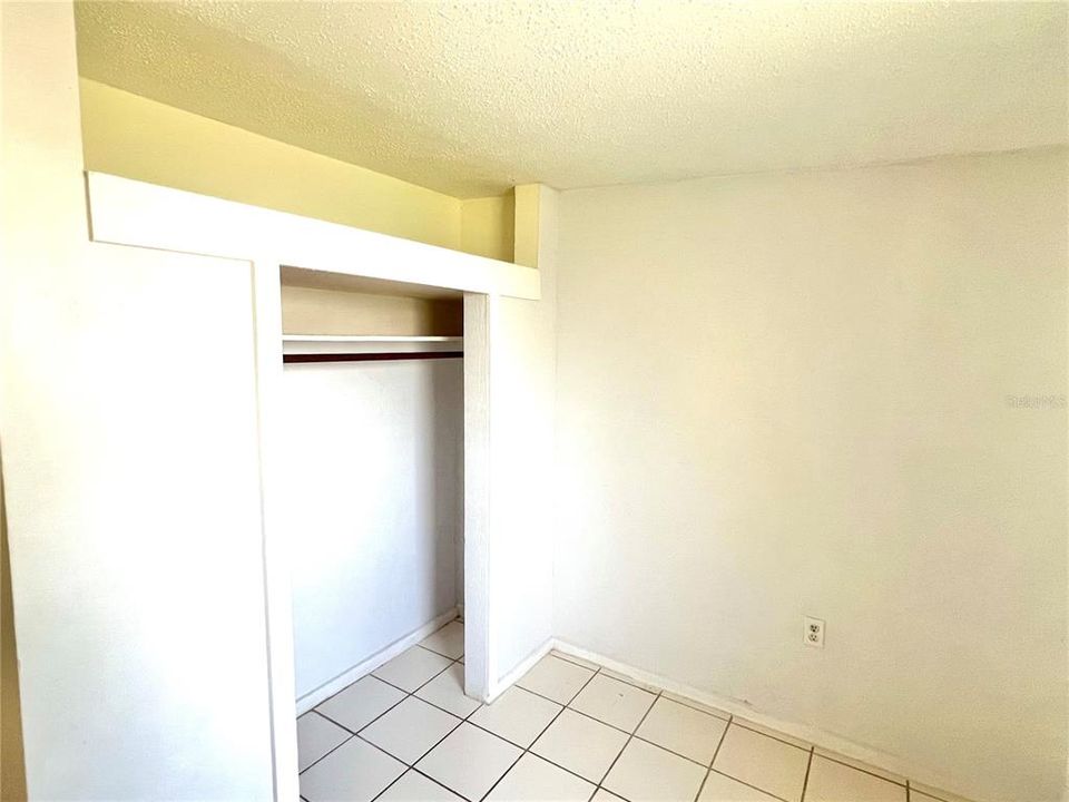 For Sale: $875,000 (9 beds, 0 baths, 3521 Square Feet)