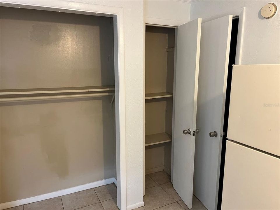 For Sale: $875,000 (9 beds, 0 baths, 3521 Square Feet)