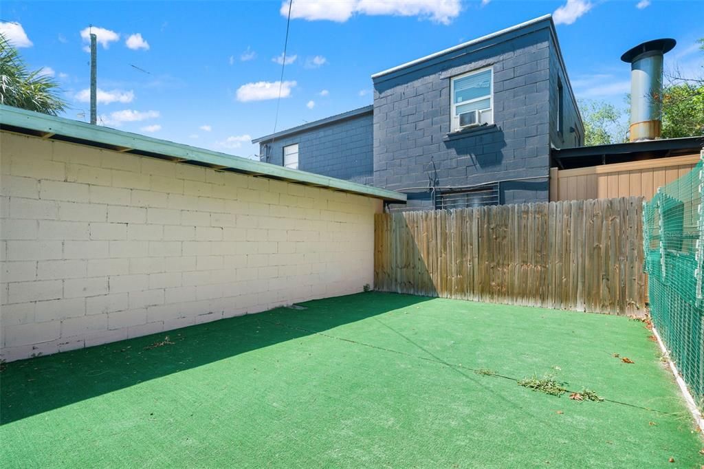 For Sale: $1,000 (0 beds, 0 baths, 2068 Square Feet)