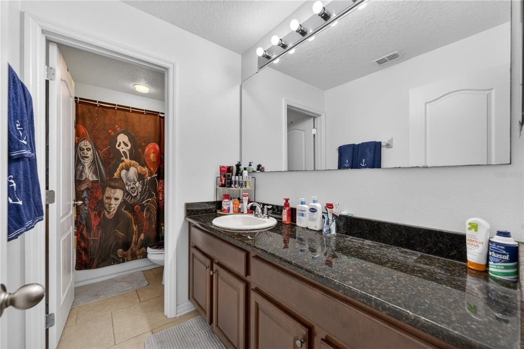 For Sale: $539,999 (4 beds, 2 baths, 2866 Square Feet)