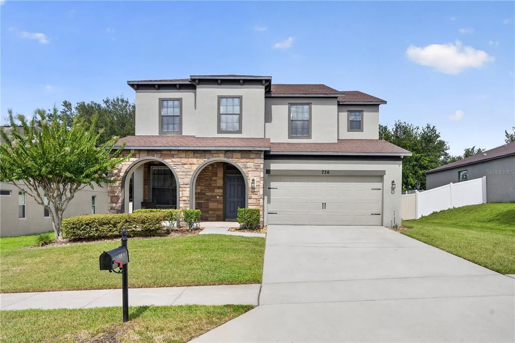 For Sale: $539,999 (4 beds, 2 baths, 2866 Square Feet)