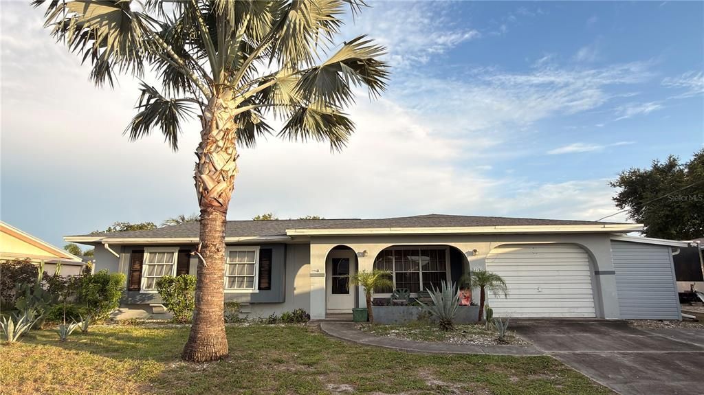 For Sale: $211,000 (3 beds, 2 baths, 1574 Square Feet)