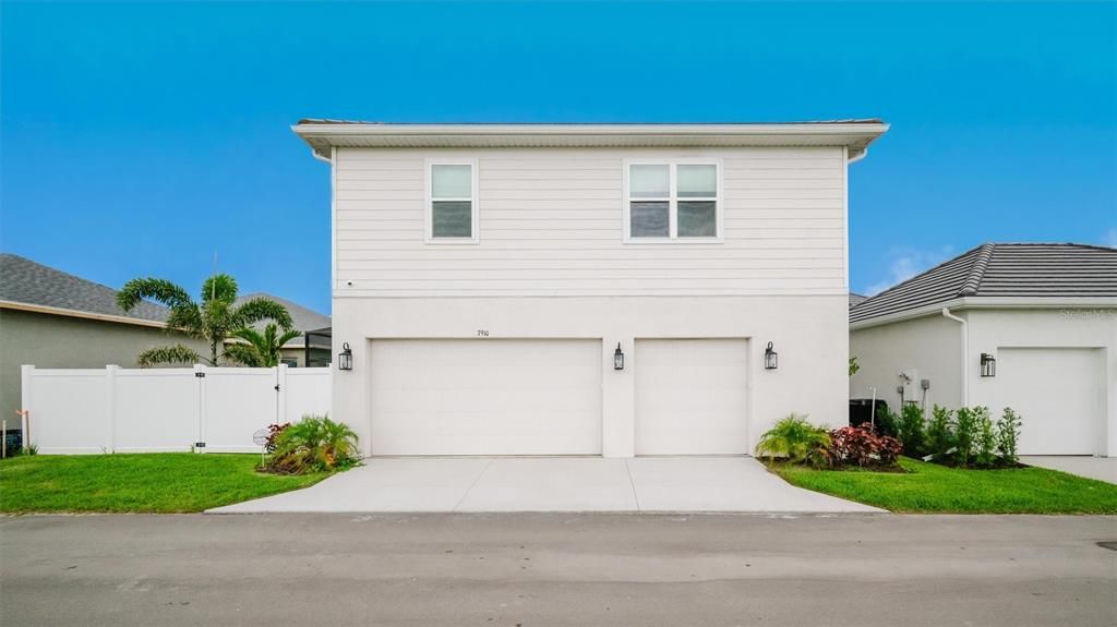 For Rent: $2,000 (1 beds, 1 baths, 800 Square Feet)