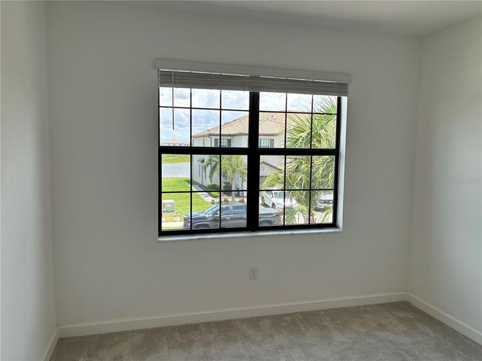 En Venta: $329,000 (3 camas, 2 baños, 1925 Pies cuadrados)