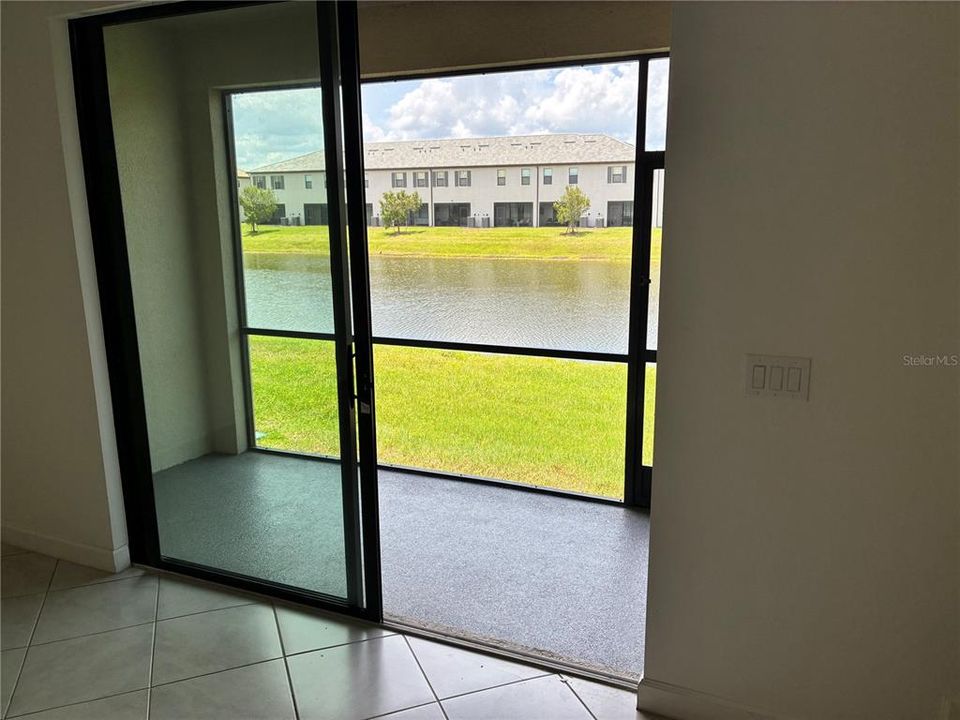 En Venta: $329,000 (3 camas, 2 baños, 1925 Pies cuadrados)