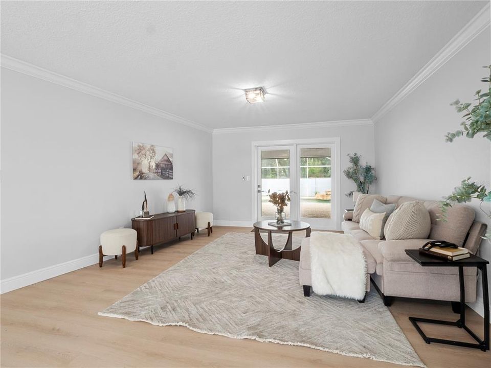 For Sale: $729,900 (3 beds, 3 baths, 2578 Square Feet)