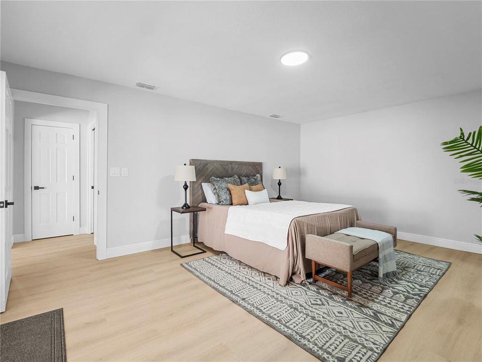 For Sale: $729,900 (3 beds, 3 baths, 2578 Square Feet)