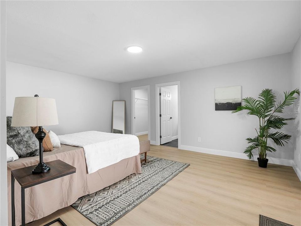 For Sale: $729,900 (3 beds, 3 baths, 2578 Square Feet)