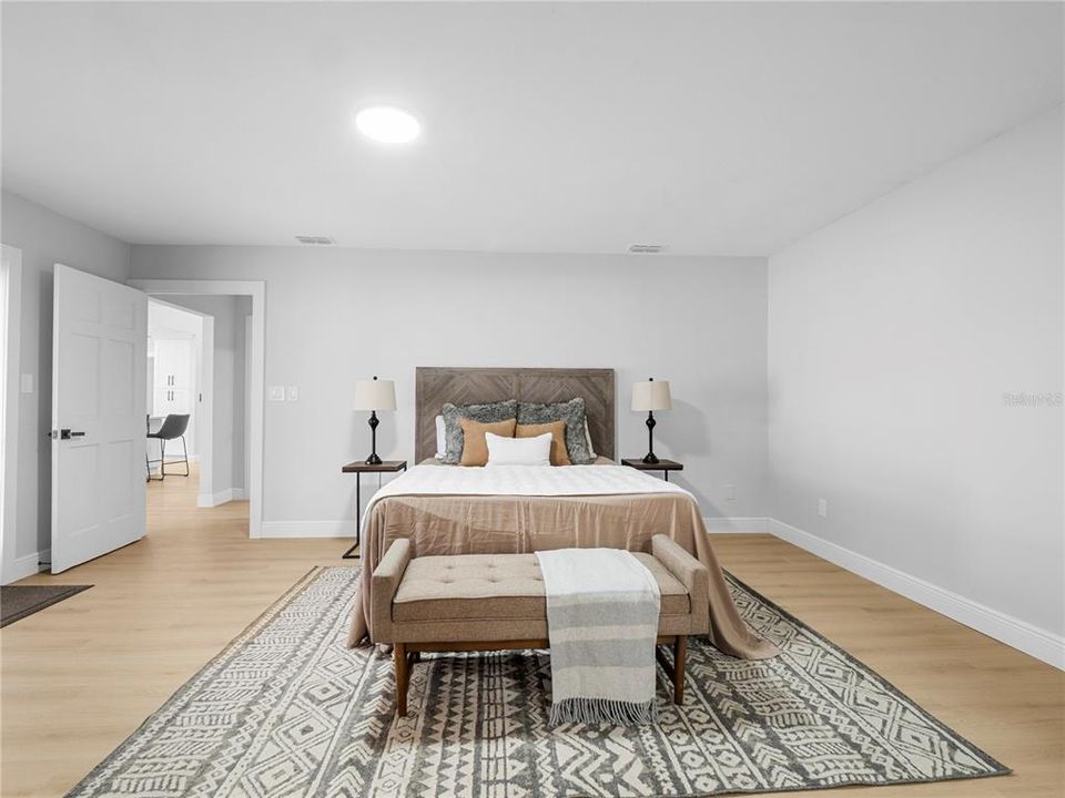 For Sale: $729,900 (3 beds, 3 baths, 2578 Square Feet)