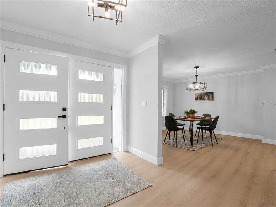 For Sale: $729,900 (3 beds, 3 baths, 2578 Square Feet)
