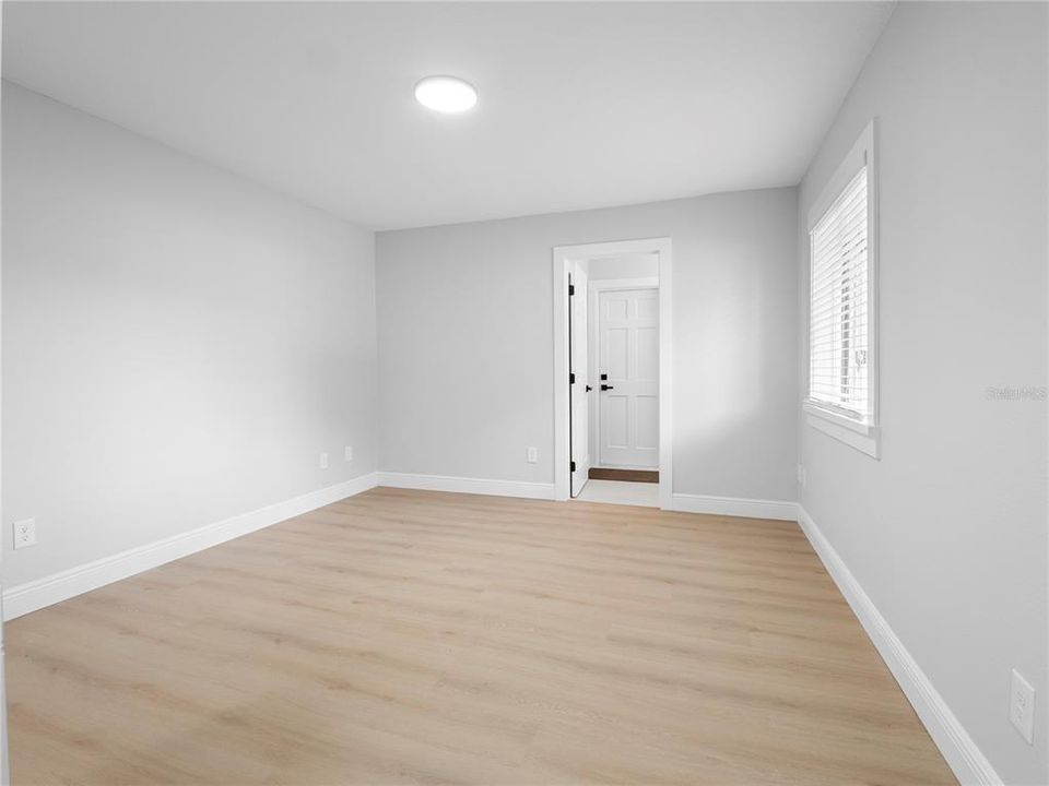 For Sale: $729,900 (3 beds, 3 baths, 2578 Square Feet)