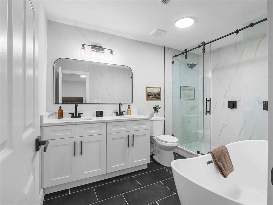 For Sale: $729,900 (3 beds, 3 baths, 2578 Square Feet)