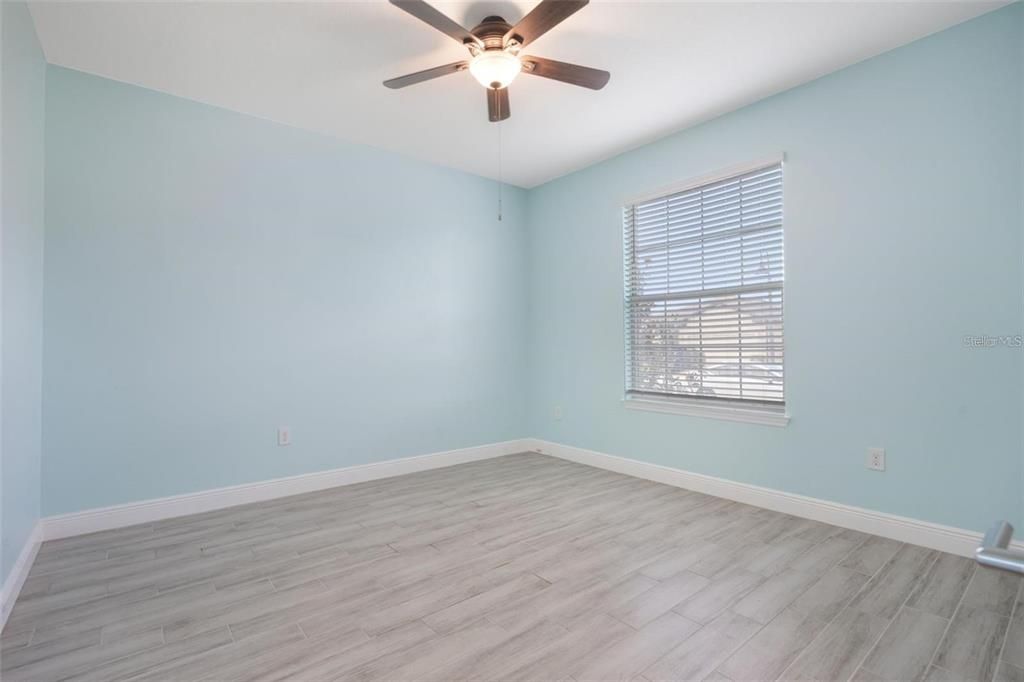 For Rent: $2,400 (4 beds, 2 baths, 2144 Square Feet)