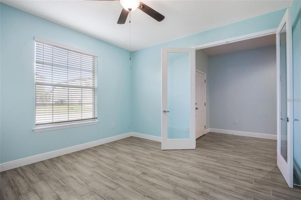 For Rent: $2,400 (4 beds, 2 baths, 2144 Square Feet)
