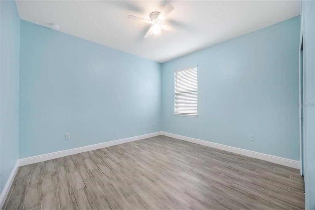For Rent: $2,400 (4 beds, 2 baths, 2144 Square Feet)