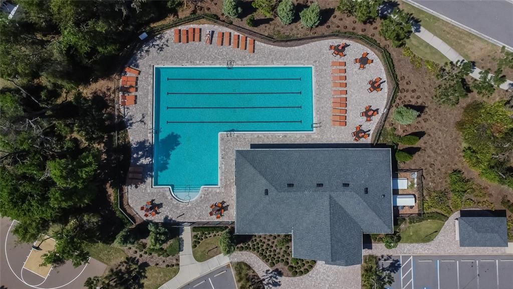 For Sale: $338,999 (4 beds, 2 baths, 1914 Square Feet)