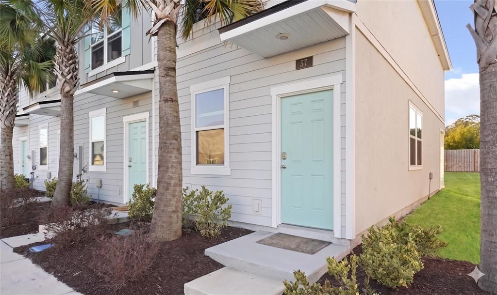 For Rent: $1,800 (2 beds, 2 baths, 1109 Square Feet)