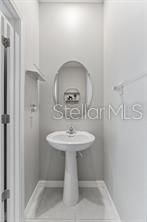 For Rent: $2,185 (3 beds, 2 baths, 1597 Square Feet)