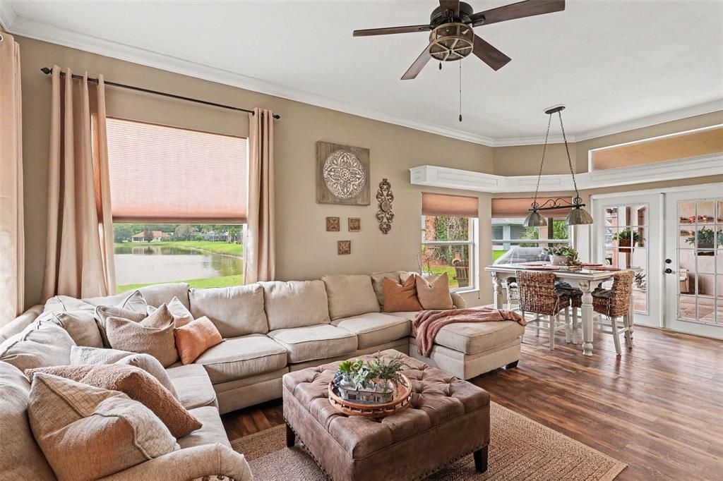 For Sale: $650,000 (4 beds, 3 baths, 2840 Square Feet)