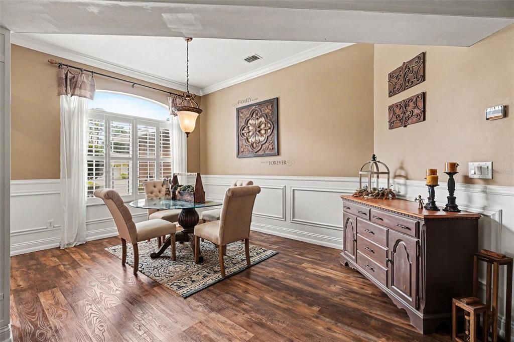 For Sale: $650,000 (4 beds, 3 baths, 2840 Square Feet)