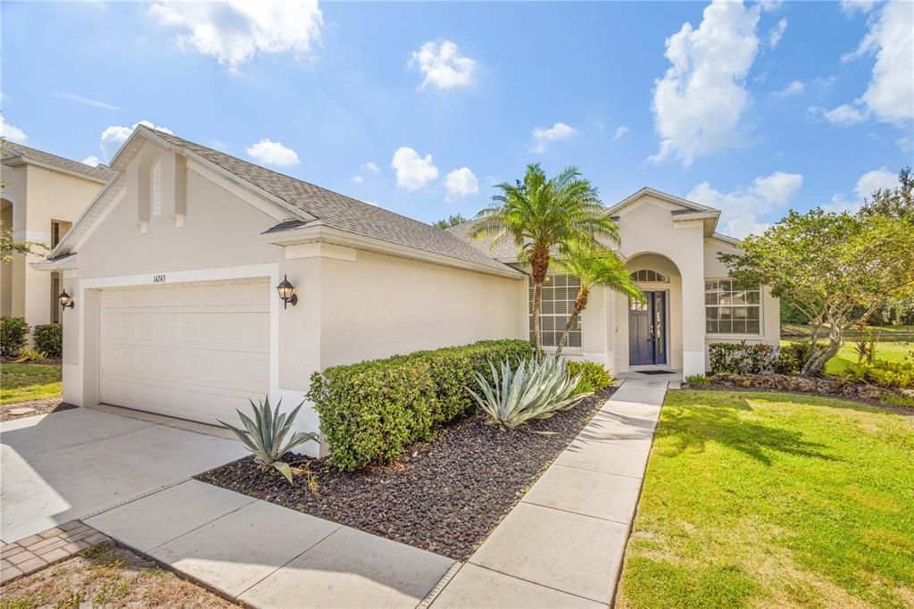 For Sale: $399,000 (3 beds, 2 baths, 1771 Square Feet)
