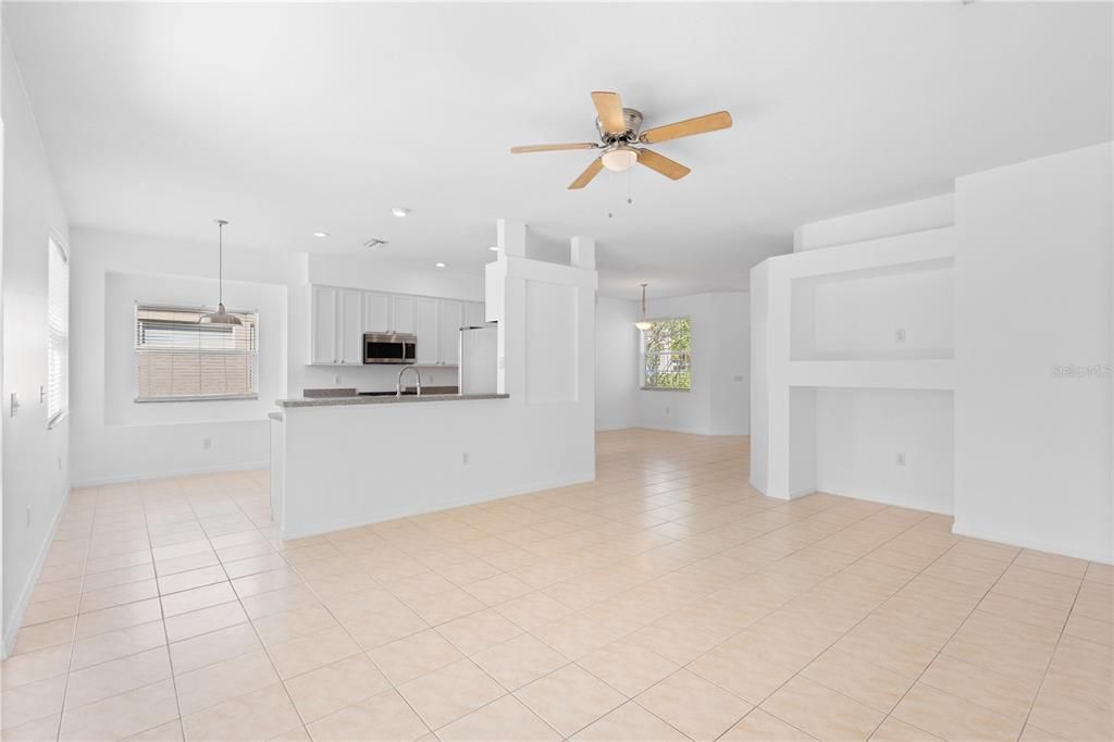 For Sale: $399,000 (3 beds, 2 baths, 1771 Square Feet)