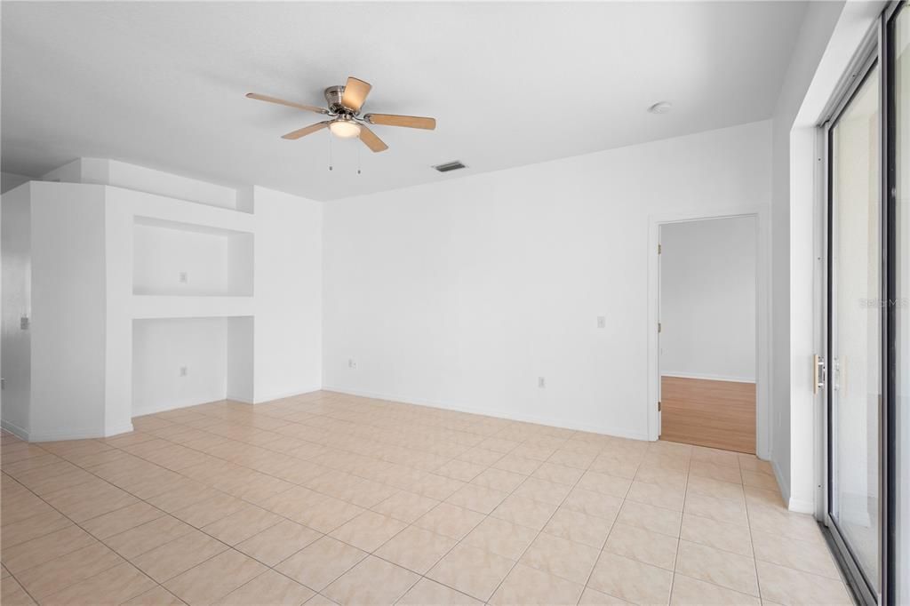 For Sale: $399,000 (3 beds, 2 baths, 1771 Square Feet)