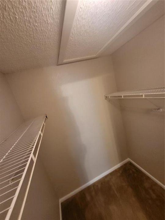 For Sale: $157,500 (2 beds, 2 baths, 874 Square Feet)