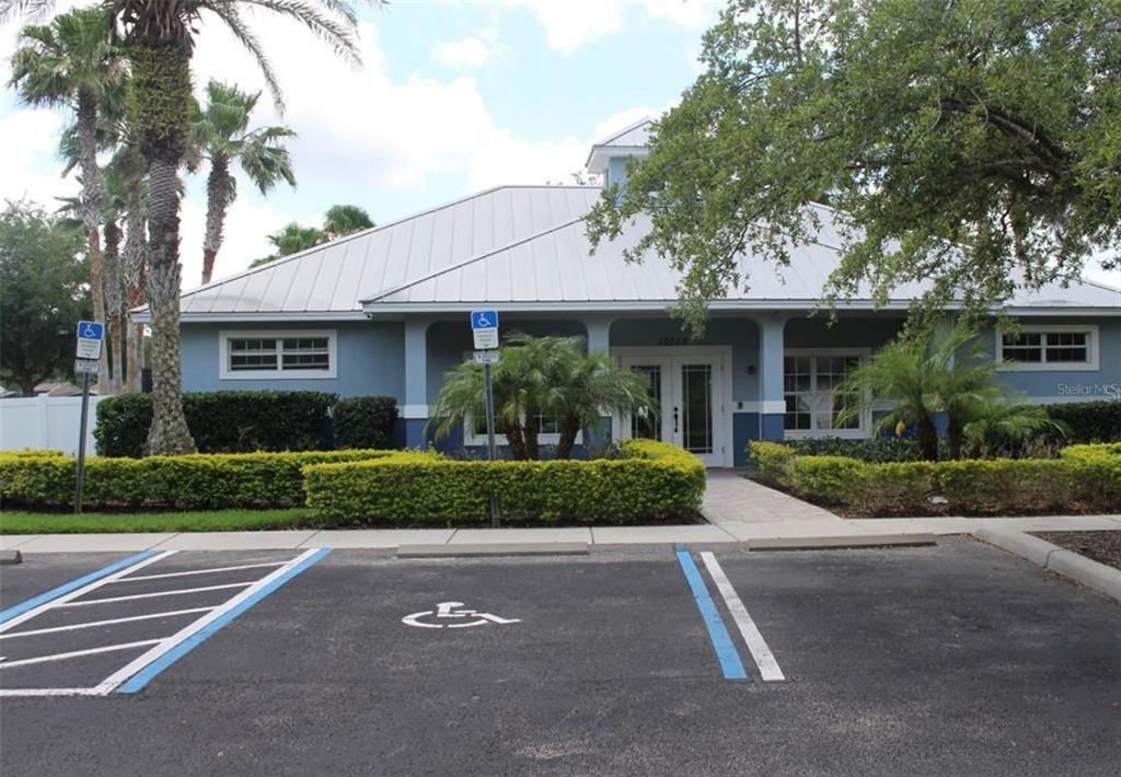 For Rent: $2,250 (3 beds, 2 baths, 2138 Square Feet)
