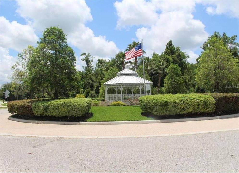 For Rent: $2,250 (3 beds, 2 baths, 2138 Square Feet)