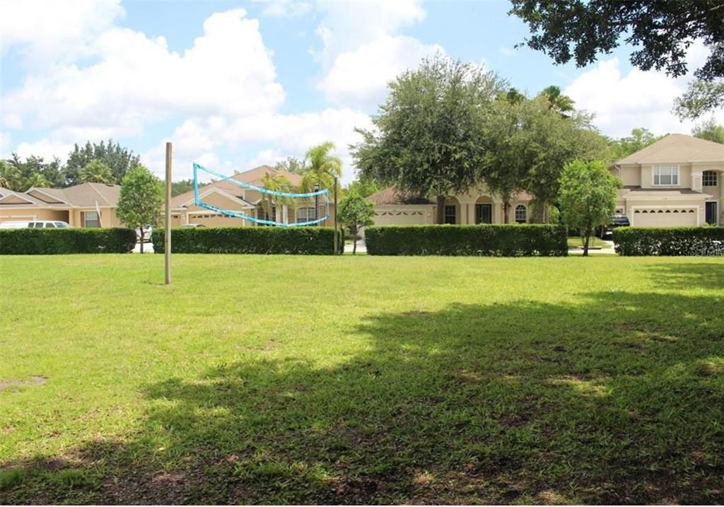For Rent: $2,250 (3 beds, 2 baths, 2138 Square Feet)