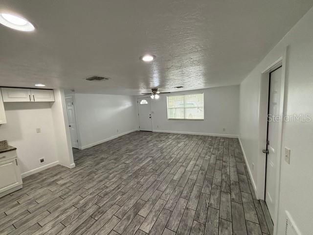 For Rent: $1,500 (2 beds, 1 baths, 1032 Square Feet)