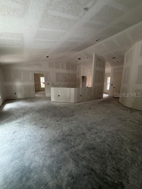 For Sale: $379,950 (4 beds, 2 baths, 1778 Square Feet)