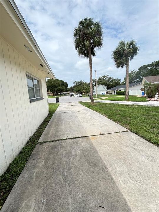 For Sale: $409,999 (3 beds, 2 baths, 1492 Square Feet)