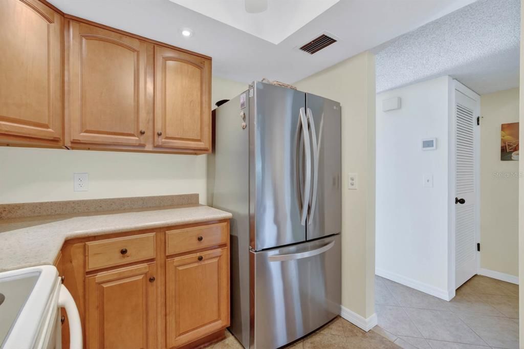 For Sale: $442,258 (2 beds, 2 baths, 1232 Square Feet)