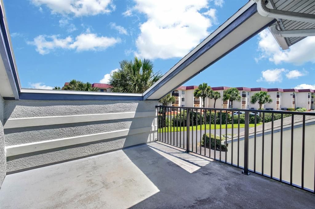 For Sale: $442,258 (2 beds, 2 baths, 1232 Square Feet)
