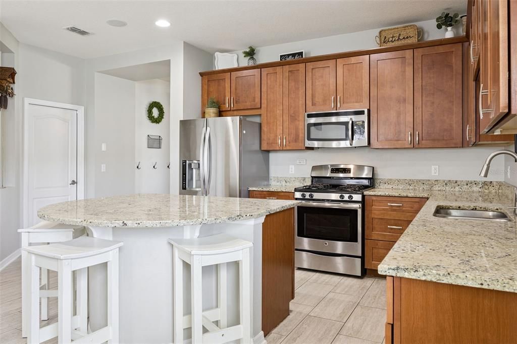 For Sale: $509,000 (4 beds, 2 baths, 2383 Square Feet)