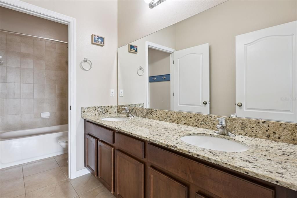 For Sale: $509,000 (4 beds, 2 baths, 2383 Square Feet)