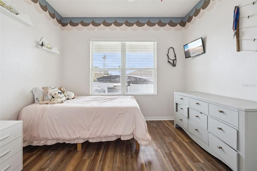 For Sale: $509,000 (4 beds, 2 baths, 2383 Square Feet)