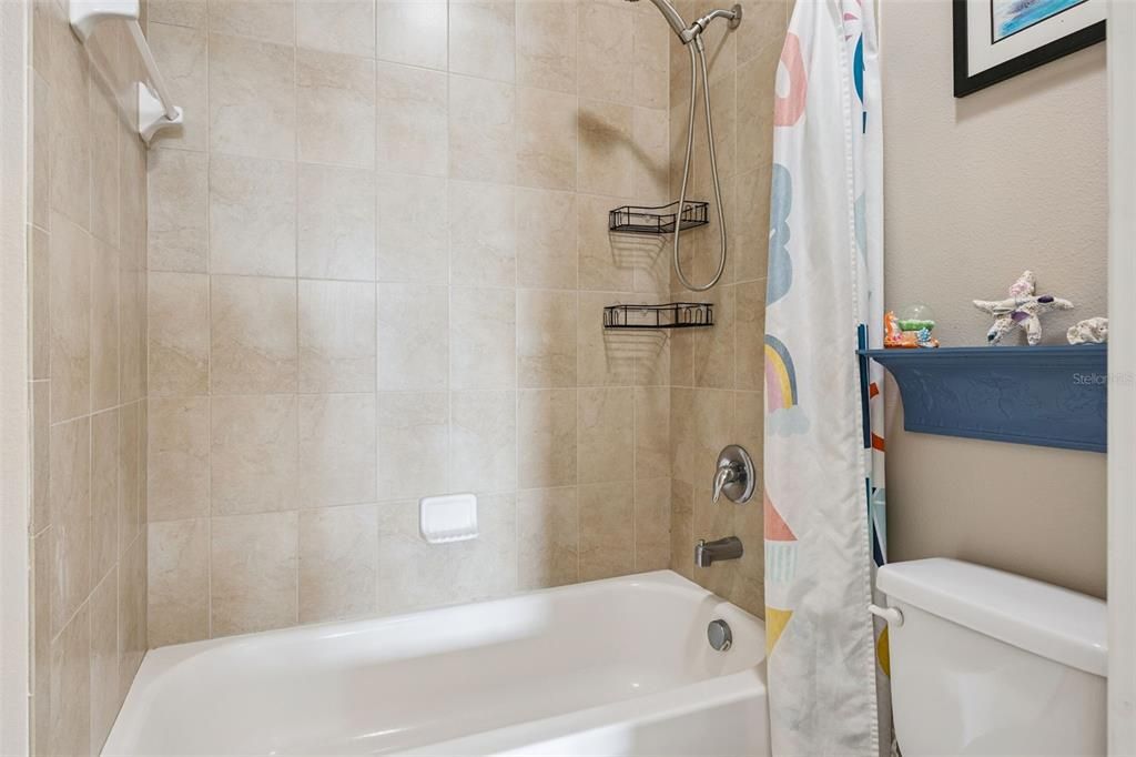 For Sale: $509,000 (4 beds, 2 baths, 2383 Square Feet)