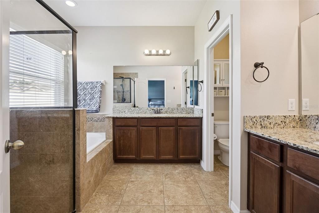 For Sale: $509,000 (4 beds, 2 baths, 2383 Square Feet)