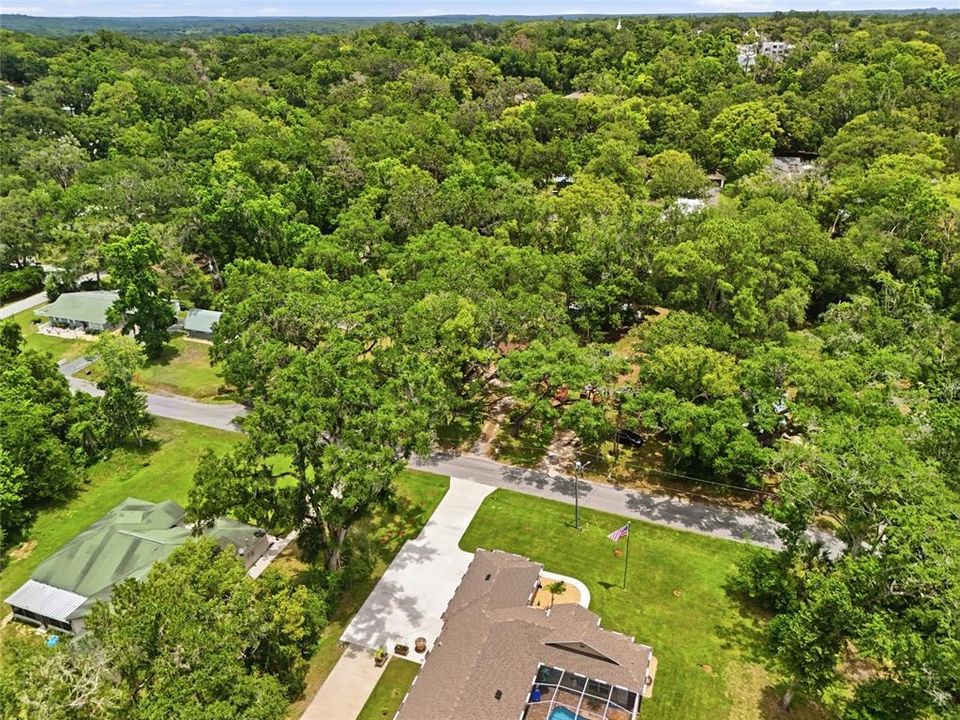 For Sale: $121,500 (2 beds, 1 baths, 875 Square Feet)