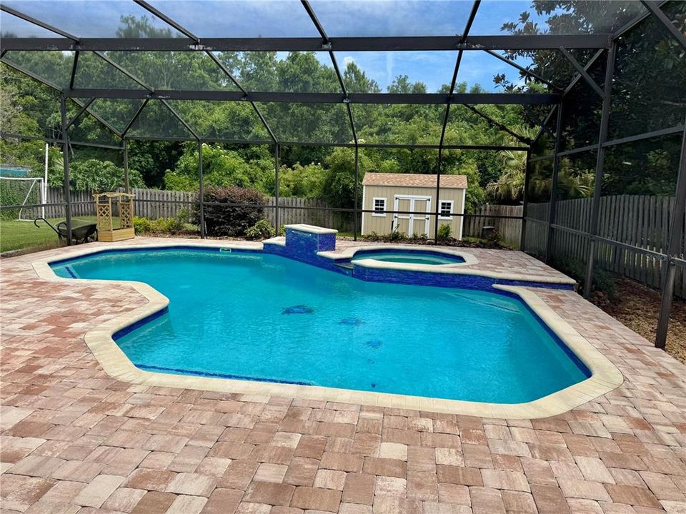 Active With Contract: $499,900 (4 beds, 3 baths, 2020 Square Feet)