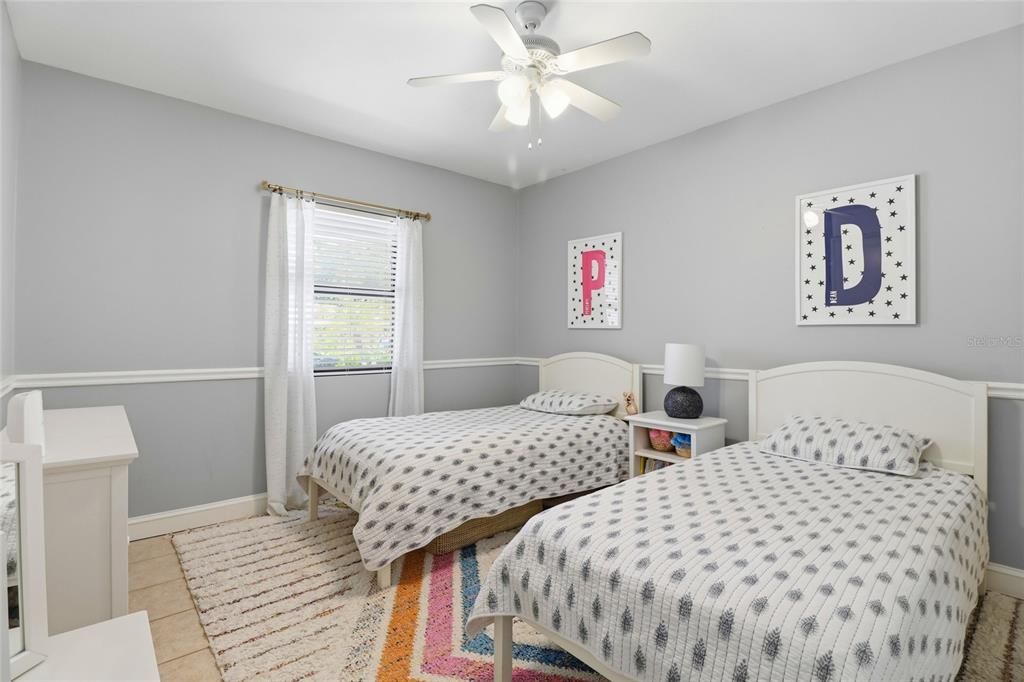 For Sale: $589,000 (3 beds, 2 baths, 1519 Square Feet)