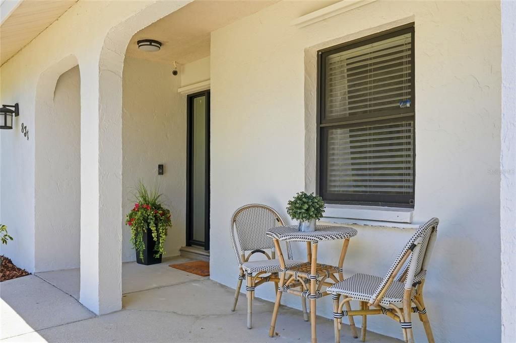 For Sale: $589,000 (3 beds, 2 baths, 1519 Square Feet)