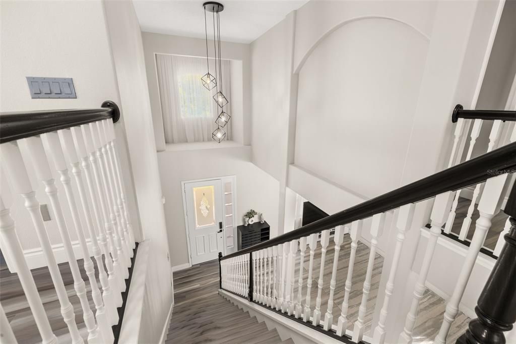 For Sale: $699,000 (5 beds, 3 baths, 2692 Square Feet)
