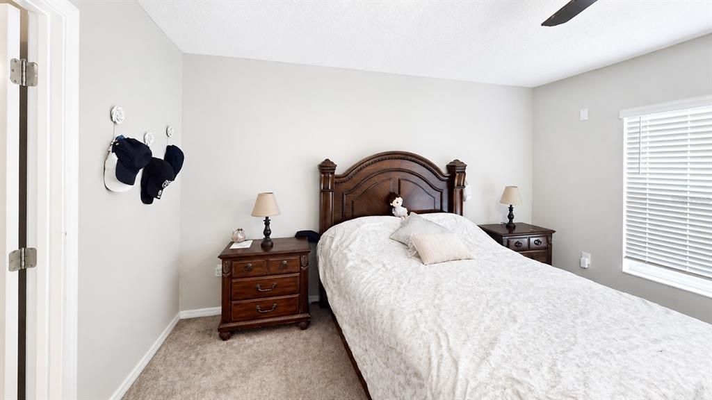 For Sale: $387,000 (4 beds, 2 baths, 2270 Square Feet)